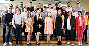 Symrise-Azubis schließen Ausbildung erfolgreich ab