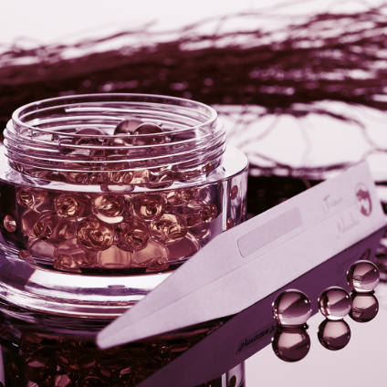 Gel capsules in a cream jar