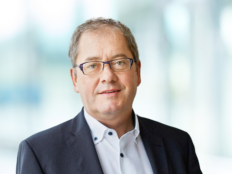 Dr. Helmut Frieden Dr. Helmut Frieden